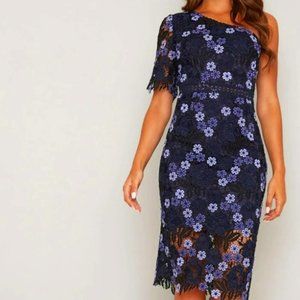 Chi Chi London - Lenka dress